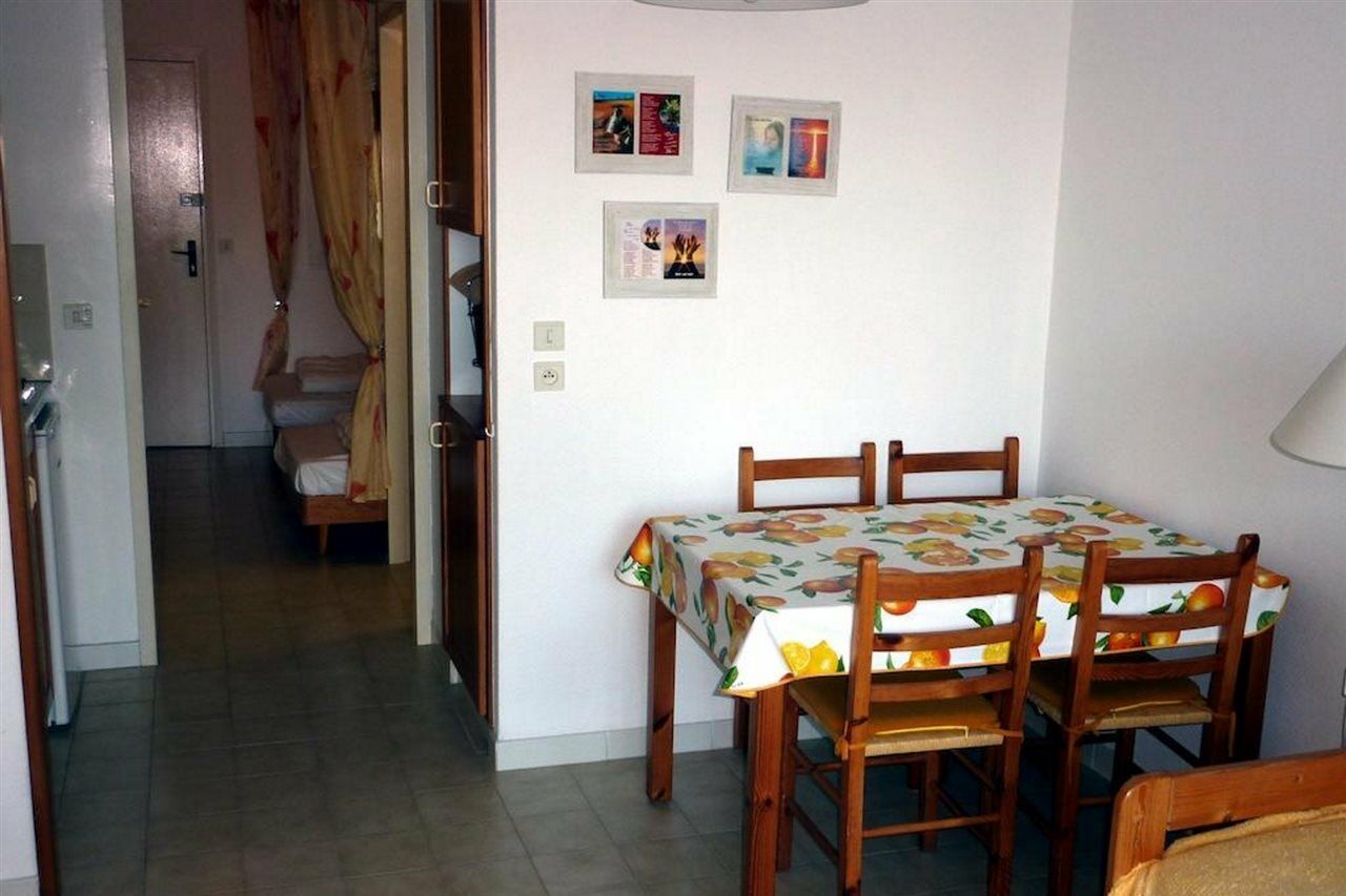 Les Résidences Pinéa Calvi  Extérieur photo